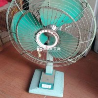 Quạt cổ Hitachi kim loại toàn thân