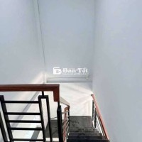 Nhà bán bình hưng giáp ranh quận 8 QL50.hẻm hương quê.nhà mới sơn lại