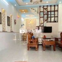 Q7 nhà 4 tầng kế bên khu phúc hợp Lacasa Phú Thuận ngang 4.8m 5.x tỷ