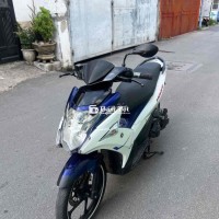 yamaha novo 6 ngoại hình khá máy móc êm giá tốt