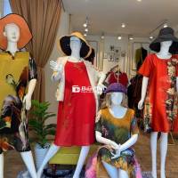 Tuyển Nhân Viên Nữ Bán Quần Áo  