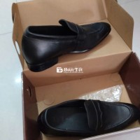 giày T&TRA