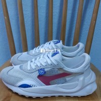 Size 38-39. Giày Lining mới 85%