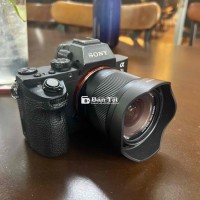 Body Sony A72 tốt