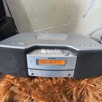 đài Casset Sony SS-550CP.rất đẹp