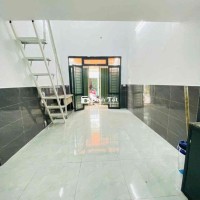 Cho Thuê Nhà Hẻm Kinh Doanh Tại Thành Thái P14 Quận 10