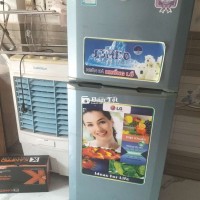 Tủ ko đóng tuyết còn sử dụng rất tốt đảm bảo