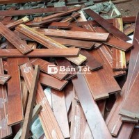Ván sàn căn xe khoảng 100m2. Còn tốt