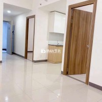 Cho thuê gấp căn hộ imperial place 2 phòng ngủ -1wc- giá 6.5tr