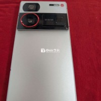 Z60 ultra 12/256 zin áp rơm QT full cn