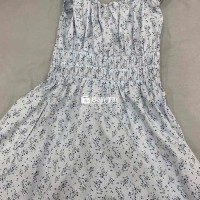 【Váy UNIQLO size 9 mới 100% - Đẹp và chất lượng cao】