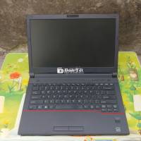 Fujitsu E544. core i5.Gọn, Nhẹ, Thanh lịch.Màn đẹp