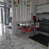 NHÀ ĐẰNG SAU ĐỀN THỜ PHẠM HÙNG NCC