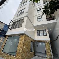 Bán gấp nhà Hoàng Đạo Thành, Thanh Xuân, 50m2x5T, 6 ngủ, ô tô đỗ cửa.