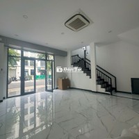 MỨC GIÁ SỐC: MẶT BẰNG KINH DOANH HƠN 100m2 HOÀN THIỆN TẠI VHGP