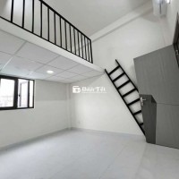 Cho Thuê Phòng Rộng 30m² Có Gác, Máy Lạnh - Giá Tốt, Vị Trí Đắc Địa  