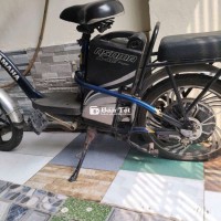 Bán lai giá rẻ cho ai cần  xe còn chạy im