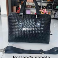 cặp công sở BOTTENGA VENETA size 39x29x6.5