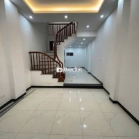 4.2 tỷ nhà 41m ngay chợ Cộng Hòa Hữu hòa Thanh Trì Cầu Tó chủ cần bán