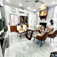 BÁN NHÀ RIÊNG, KD DÒNG TIỀN, VĂN CAO- HỒ TÂY- BA ĐÌNH.15M RA PHỐ. 52M2