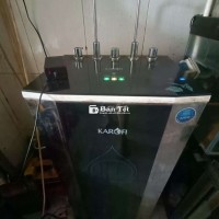 Máy nước nóng lạnh Vẫn  đang sử dụng bình thường