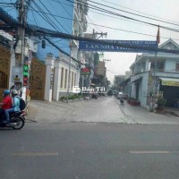 Nhà đẹp nhiều tiện ích xung quanh Bình Tân chỉ 2tỷ3