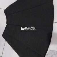 Quần áo nữ còn mới