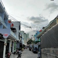 Nhà 4 tầng, beton cốt thép, hẻm 2 xe hơi lưu thông, đường Hòa Bình.