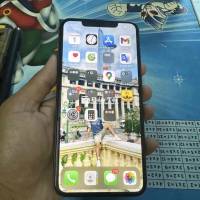 Cần bán iPhone 11 Pro Max 64GB Gold