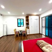 Chủ cần tiền!!Gần Ga Láng, 69m2, nhà 5 tầng, 30m ra mặt phố chỉ 11.85