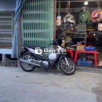 Bán Nhà Đất Sổ Đỏ - Dọn Đi Làm Ăn Xa, Cần Bán Gấp!  