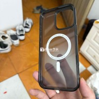 ốp spigen T có nút cho 16prm