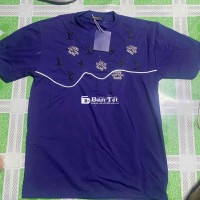 áo lv size xl màu xanh dương