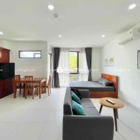 Studio ban công, máy giặt riêng, full NT, phòng siêu rộng ngay chợ P18