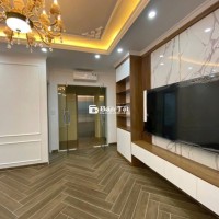 BÁN NHÀ PHẠM VĂN ĐỒNG - 7 TẦNG, THANG MÁY, Ô TÔ ĐẬU CỬA, MỚI ĐẸP, SANG TRỌNG