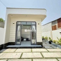 Thanh lý trong tháng Nhà Cấp4 Sân Vườn 860Triệu 138m2 Sổ hồng riêng