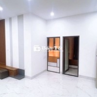 Căn hộ 2 ngủ 2 vệ sinh phố Miếu Đầm 65m² - Hiện đại và tiện nghi  