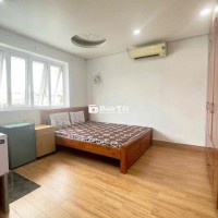 PHÒNG GẦN LOTTE, CẦU KÊNH TẺ QUẬN 7 CỬA SỔ LỚN CÓ THANG MÁY