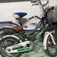 xe đạp trẻ em.
