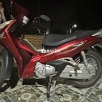 Cần tiền bán xe gấp