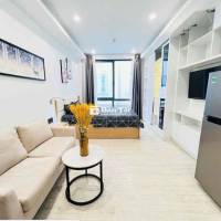 CHO THUÊ PHÒNG STUDIO CỬA SỔ LỚN - NGAY TRUNG TÂM QUẬN 1