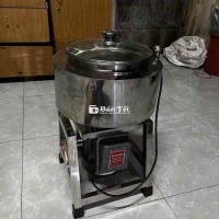 Máy làm giò, xay thịt còn mới sd 1 lần