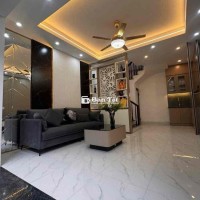 Giảm sâu Thái Thịnh ,sát phố, ngõ 3 gác ,2 thoáng ,KD ,full NT ,37m*4T