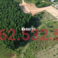 Mảnh vườn 4500m2 có 400m2 dưới chân kdl bà nà hills