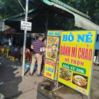 Sang quán bò né bánh mì chảo