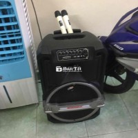Loa kéo Ronamax bass 40 2 mic hát hay