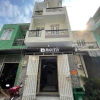 Bán nhà một trệt hai lầu sân thượng giá rẻ