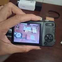 Sony w710 hoạt động tốt