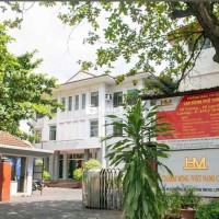 tuyển nhân công vận hành máy
