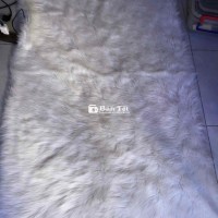 Thảm lông trắng